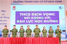 TRƯỜNG THCS DỊCH VỌNG TÍCH CỰC TRANG BỊ “LÁ CHẮN SỐ” CHO HỌC SINH TRONG THỜI ĐẠI MỚI