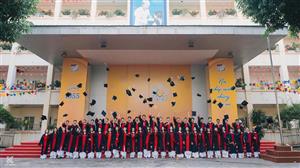 ⭐️ LỚP 9A11 TRƯỜNG THCS DỊCH VỌNG: NHỮNG NỐT NHẠC THANH XUÂN RỰC RỠ ⭐️