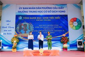 🌟 TIN VINH DANH: NGUYỄN MINH QUÂN - "CHIẾN BINH TOÀN NĂNG" CỦA TẬP THỂ 7A11 THCS DỊCH VỌNG! 🌟
