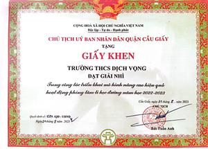 TRƯỜNG THCS DỊCH VỌNG ĐÃ XUẤT SẮC GIÀNH GIẢI NHÌ TRONG CÔNG TÁC TRIỂN KHAI MÔ HÌNH NÂNG CAO HIỆU QUẢ HOẠT ĐỘNG PHÒNG TÂM LÝ HỌC ĐƯỜNG.