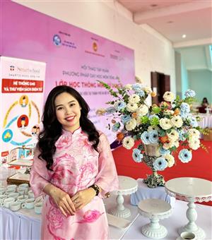 CÔ GIÁO NGUYỄN THỊ THANH HUYỀN VINH DỰ ĐƯỢC SỞ GIÁO DỤC VÀ ĐÀO TẠO HÀ NỘI LỰA CHỌN TRỞ THÀNH BÁO CÁO VIÊN TRONG CHUYÊN ĐỀ THÀNH PHỐ "PHƯƠNG PHÁP DẠY HỌC MÔN TIẾNG ANH - LỚP HỌC THÔNG MINH SỬ DỤNG TRÍ TUỆ NHÂN TẠO"