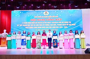 TRƯỜNG THCS DỊCH VỌNG GHI DẤU ẤN TẠI HỘI NGHỊ CÔNG ĐOÀN QUẬN CẦU GIẤY NĂM 2025