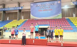 🌟 HỌC SINH THCS DỊCH VỌNG TỎA SÁNG Ở HAI SÂN CHƠI THỂ THAO LỚN