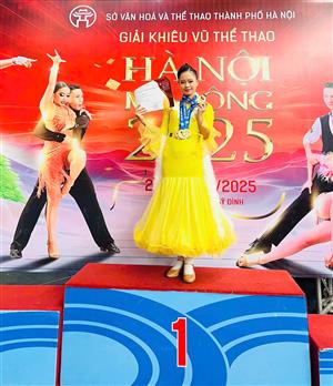 🏫✨ HỌC SINH TRƯỜNG THCS DỊCH VỌNG TỎA SÁNG TẠI GIẢI KHIÊU VŨ THỂ THAO HÀ NỘI MỞ RỘNG 2025 ✨🏆