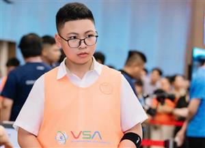 🌟 TIN VINH DANH: NGUYỄN HUY HẢI ANH – CHÀNG TRAI VÀNG CỦA TẬP THỂ 6A12 THCS DỊCH VỌNG! 🌟